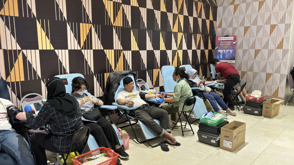 Aksi Donor Darah bareng Rumahberkat.com