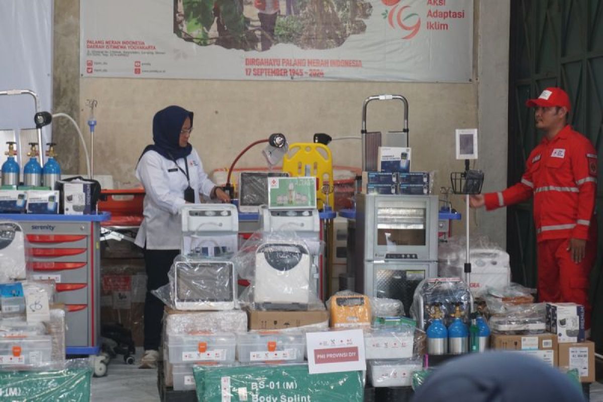 Momen Bersejarah: PMI DIY terima hibah alat medis Rp3,3 miliar untuk tingkatkan layanan