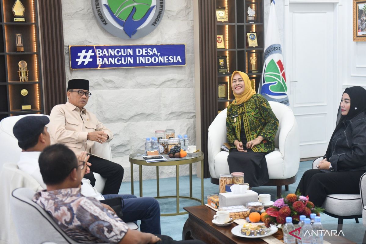 Strategi Penting: Mendes tegaskan dana desa tidak dipotong