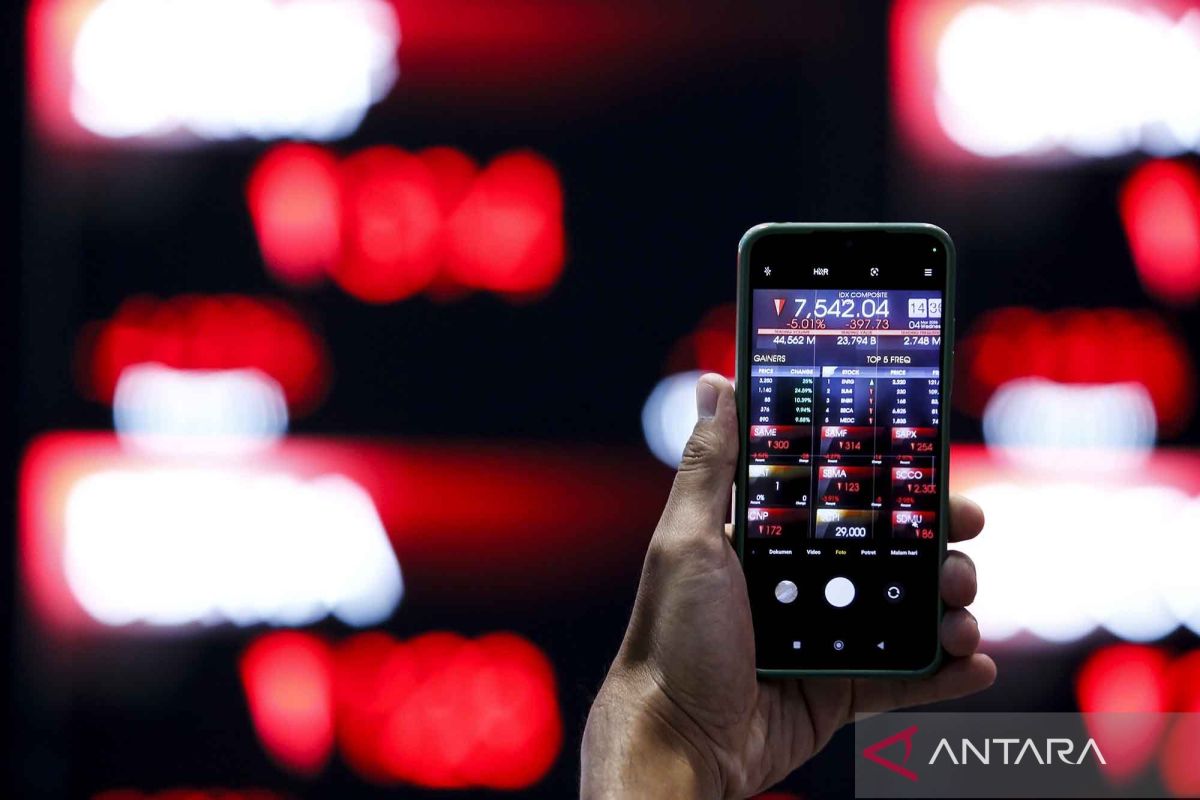 IHSG awal pekan melemah ikuti bursa kawasan Asia