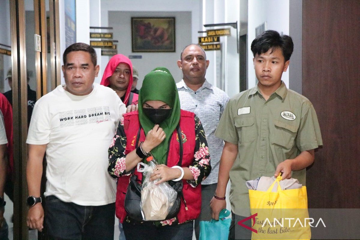 Dua tahun buron – Terpidana narkoba diciduk saat berjualan HP di Ambon