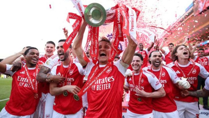 Klasemen akhir Liga Inggris: Arsenal juara – West Ham degradasi