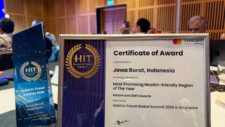 Latest Program: Jabar sabet penghargaan Wisata Ramah Muslim terbaik internasional