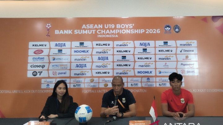 Tim medis timnas U19 pantau kondisi Reno Salampessy