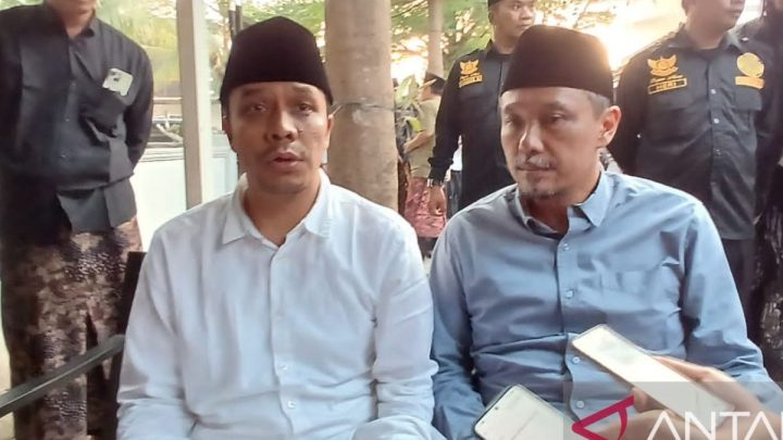 Topics Covered: Kiai sepuh ingin konbes NU digelar dengan penuh kebijaksanaan