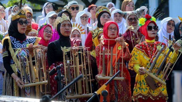 500 musisi meriahkan Bandung Kota Angklung Festival 2026