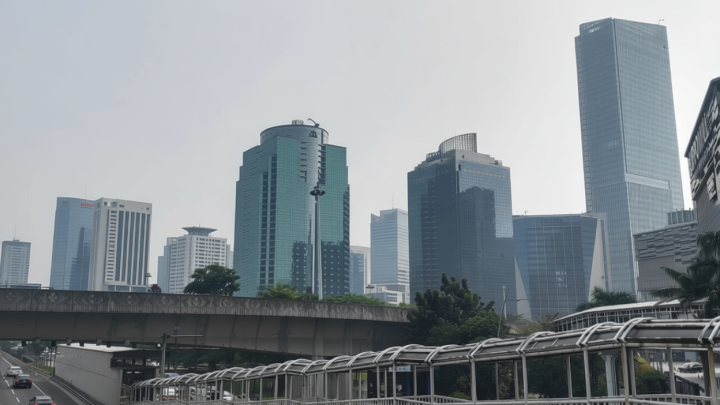 Jumat – Jakarta diprediksi cerah berawan pada pagi hingga sore hari
