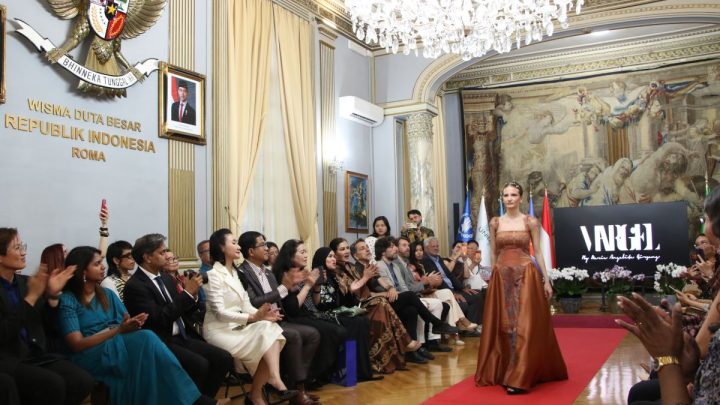 New Policy: KBRI Roma hadirkan karya desainer muda Indonesia di Italia