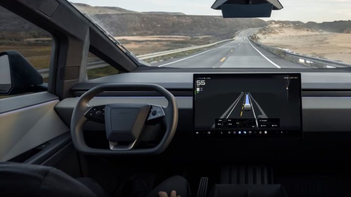 What Happened During: Tesla gulirkan perangkat lunak Full Self-Driving Supervised V14
