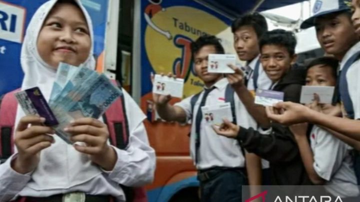 New Policy: Kemendikdasmen: PIP bantu murid Kota Dumai optimistis meraih cita-cita