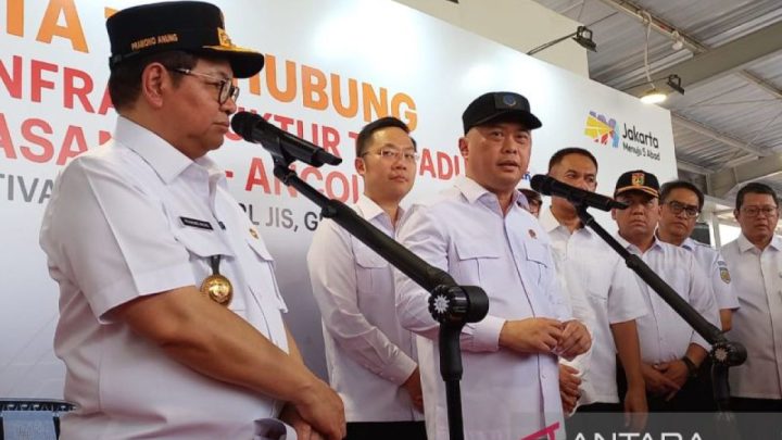 Solution For: Baru satu peron, Menhub akan kembangkan Stasiun KRL JIS
