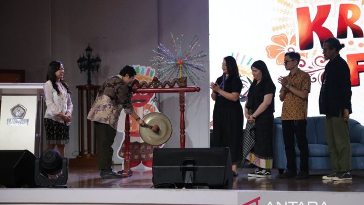 New Policy: Wamenbud: Budaya bisa jadi peluang mahasiswa untuk bangun kreasi