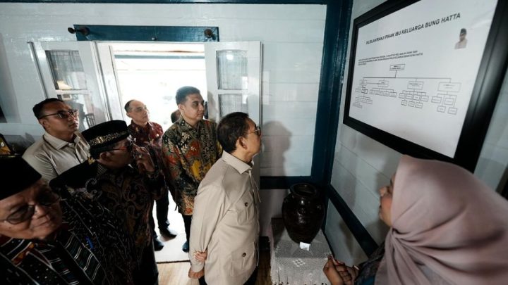 New Policy: Menbud kunjungi kediaman Mohammad Hatta di Sumbar