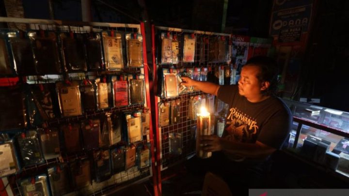 Historic Moment: Kemarin, dampak BI-Rate ke bunga KPR hingga pemulihan listrik PLN