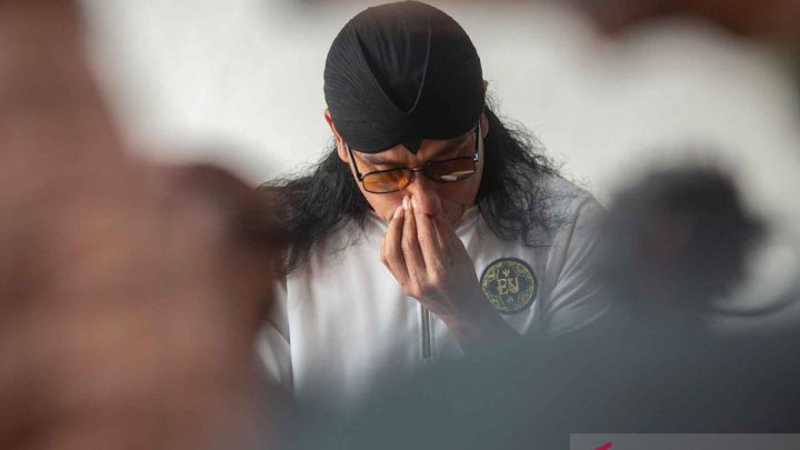 Hukum kemarin – KPK soal Gus Miftah hingga geledah rumah anggota BPK
