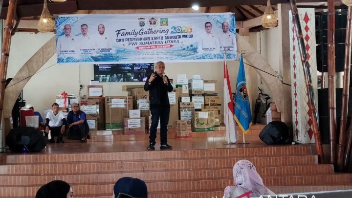 Important Visit: Ketum PWI ingatkan wartawan jangan terlibat narkoba dan judi