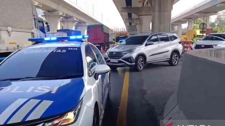 Jasamarga berlakukan rekayasa contraflow Tol Jakarta-Cikampek