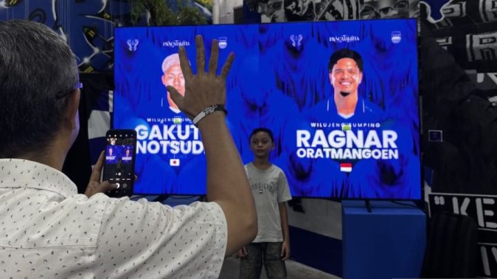 Solution For: Persib rekrut penyerang timnas Ragnar Oratmangoen hingga 2029