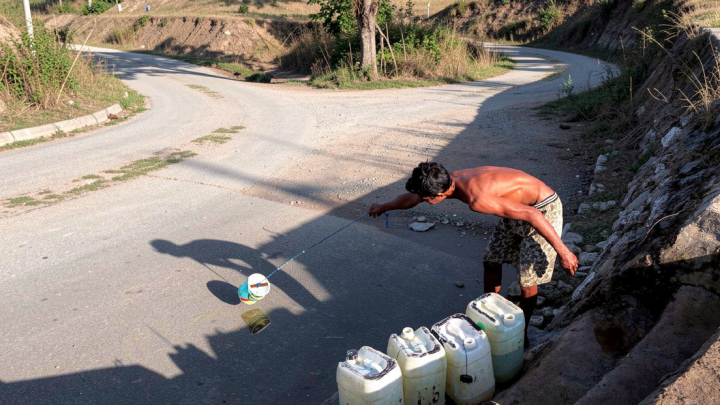 Air makin sulit didapat, ribuan warga Maros andalkan sumur tadah hujan dan beli air hingga Rp250 ribu