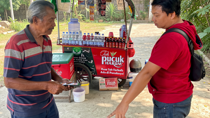 Motor pedagang kopi raib dibawa kabur penipu di Kelapa Gading