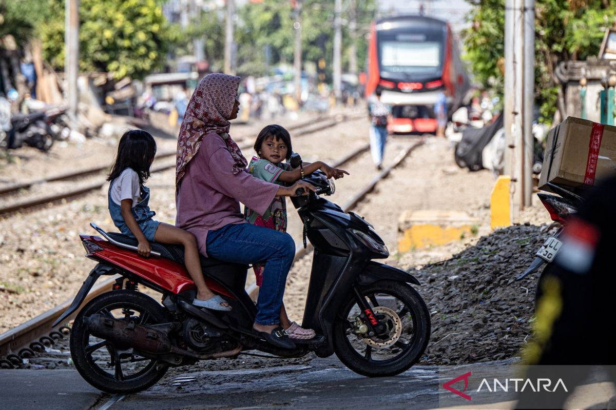 Mahasiswi asal Cengkareng tewas tertemper kereta di Kembangan Jakbar